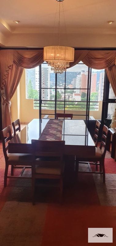 En Renta Apartamento 184MTS Amueblado Zona 10 184MTS — Apartamento en Alquiler en Zona 10, Guatemala, Ciudad — foto 12 de 17