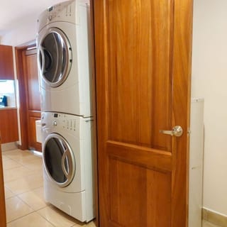 Amplio Apartamento en Renta Zona 14 — Apartamento en Alquiler en Arcángel Miguel, Zona 14, Guatemala, Ciudad — miniatura 11 de 12