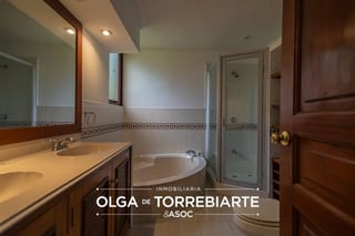 Casa en Condominio Santa María de los Pinos — Casa en Venta en Carretera a El Salvador, Guatemala, Ciudad — miniatura 2 de 17