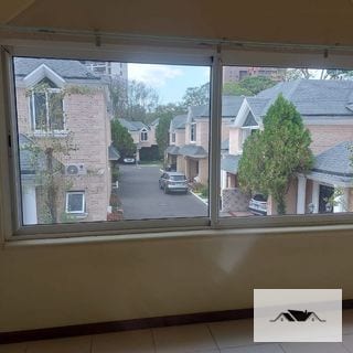 En Renta Hermosa Casa Zona 10 Condominio Reina Sofia — Casa en Alquiler en Zona 10, Guatemala, Ciudad — miniatura 8 de 10