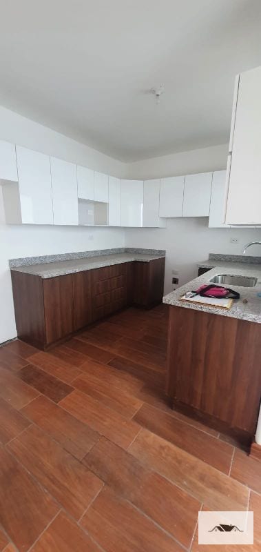 En Venta Casa Nueva Zona 16 Hacienda Real Dentro de Condominio — Casa en Venta en Hacienda Real, Zona 16, Guatemala, Ciudad — foto 4 de 15