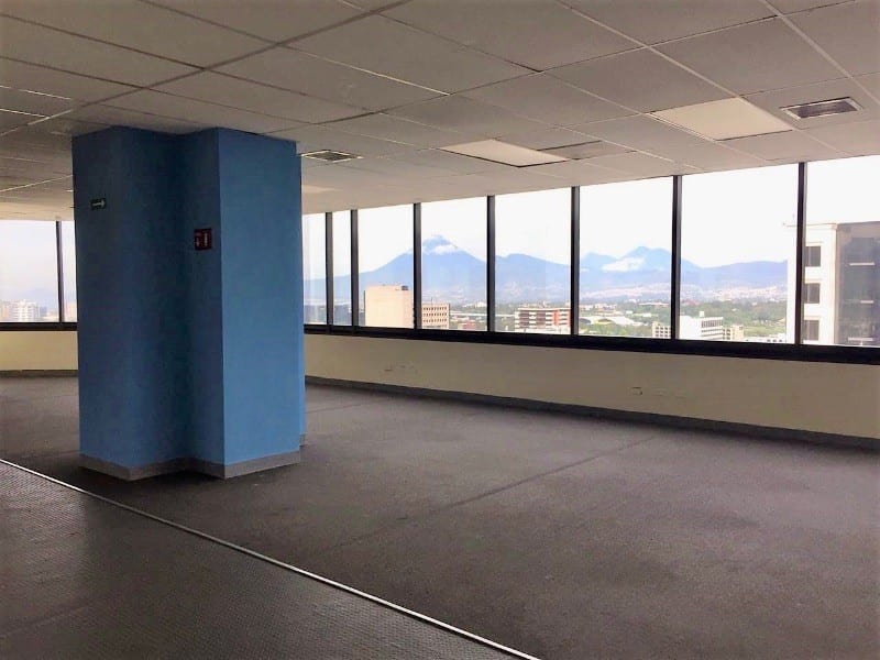 Penthouse en renta Edificio Murano Center zona 10 — Oficina en Alquiler en Zona 10, Guatemala, Ciudad — foto 6 de 8
