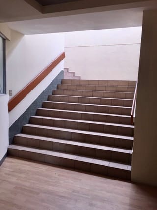 Penthouse en renta Edificio Murano Center zona 10 — Oficina en Alquiler en Zona 10, Guatemala, Ciudad — miniatura 7 de 8