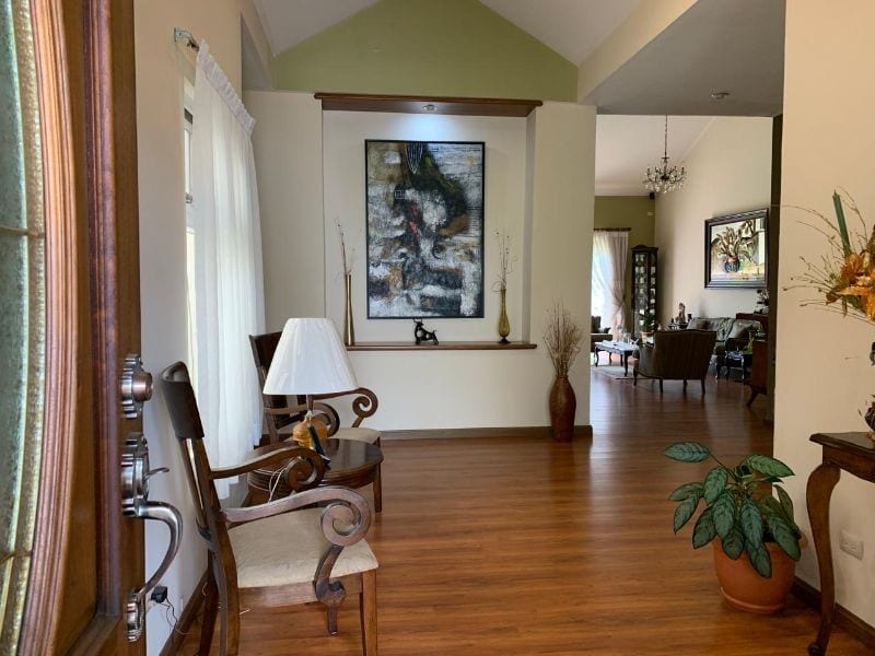 Preciosa Casa en Terravista KM 16.5CAES — Casa en Venta en Terravista, Carretera a El Salvador, Guatemala, Ciudad — foto 6 de 15