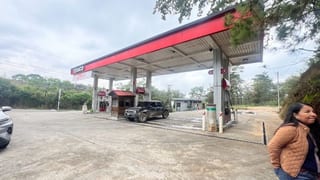 Venta de Gasolinera en San Juan Sacatepequez — Edificio en Venta en San Juan Sacatepéquez, Sacatepéquez — miniatura 12 de 12
