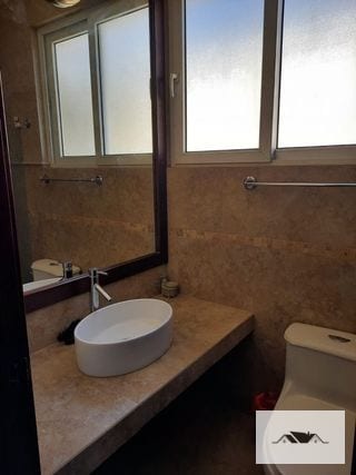 En Renta y Venta Amplia Casa Zona 15 VH2 con Pergola y Jardin — Casa en Alquiler en Vista Hermosa II, Zona 15, Guatemala, Ciudad — miniatura 16 de 17