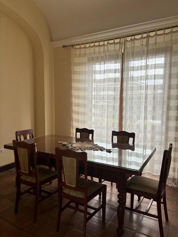 Alquiler Casa Amueblada en Antigua Guatemala — Casa en Alquiler en Antigua, Sacatepéquez — foto 12 de 16