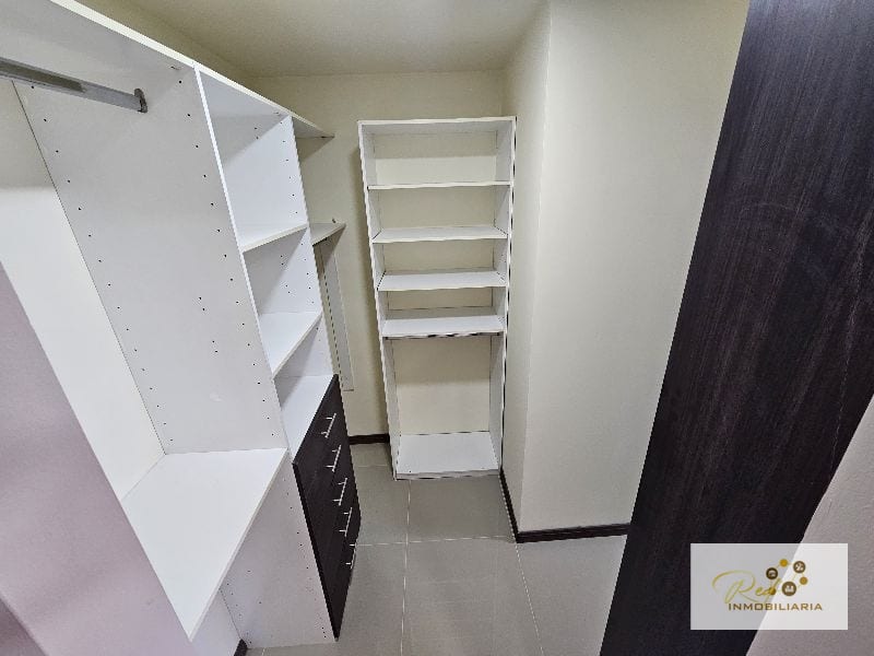 Venta Apartamento Bellini Remodelado — Apartamento en Venta en Bellini, Zona 14, Guatemala, Ciudad — foto 11 de 15