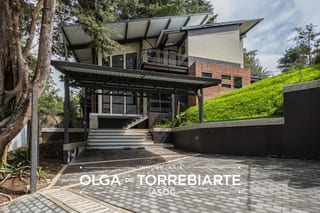 Casa en Residencias San Antonio — Casa en Venta en San Antonio, Carretera a El Salvador, Guatemala, Ciudad — miniatura 1 de 17