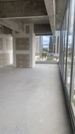 Oficina en Venta Vasanta Zona 10 — Oficina en Venta en Vasanta, Zona 10, Guatemala, Ciudad — miniatura 4 de 5