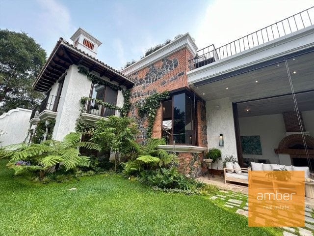 Casa en Condado El Obispo, Antigua Guatemala — Casa en Venta en Antigua, Sacatepéquez — foto 1 de 16