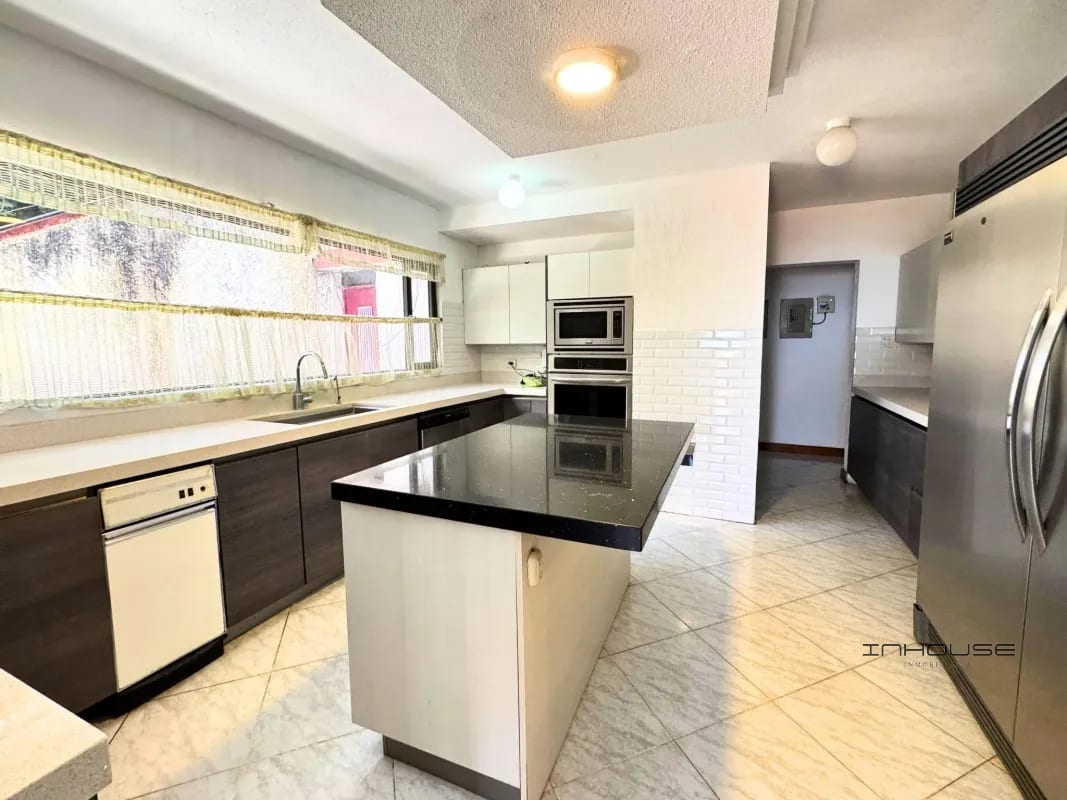 Casa en Venta en CAES KM 10 Montebello — Casa en Venta en Montebello II, Carretera a El Salvador, Guatemala, Ciudad — foto 6 de 12