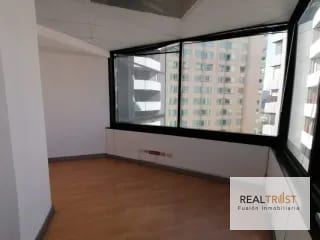 Renta Oficina Murano Center Zona 10 — Oficina en Alquiler en Murano Center, Zona 10, Guatemala, Ciudad — miniatura 5 de 6