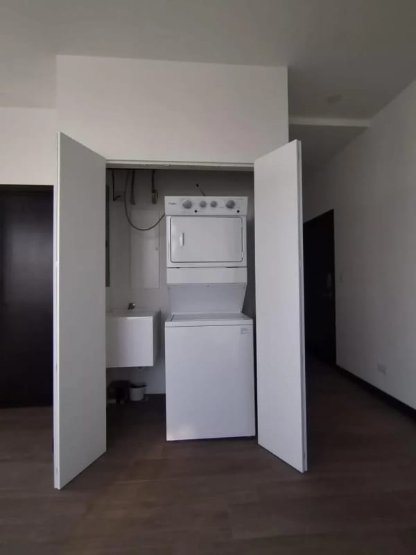 Apartamento en Venta - DIAGOSEIS Zona 10 — Apartamento en Venta en Diagoseis, Zona 10, Guatemala, Ciudad — foto 2 de 8