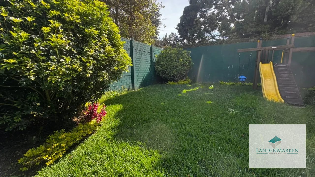 Venta de Casa en CAES KM 19.5 - Residencial Villas del Pinar 1 — Casa en Venta en Villas del Pinar, Carretera a El Salvador, Guatemala, Ciudad — foto 13 de 16