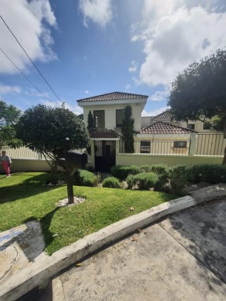 Casa en Venta grande y linda en Paisajes de San Antonio, CAES — Casa en Venta en San Antonio, Carretera a El Salvador, Guatemala, Ciudad — miniatura 15 de 15