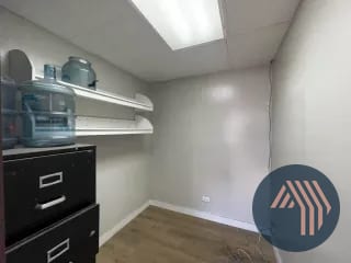 Alquiler de Clinica Médica 58MT2 - Santa Clara, Zona 10 — Oficina en Alquiler en Santa Clara II, Zona 10, Guatemala, Ciudad — miniatura 6 de 10