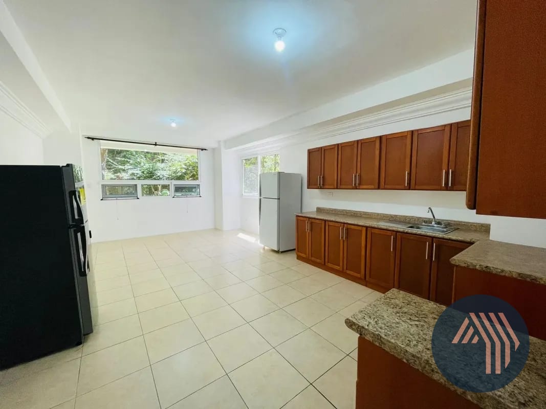 Alquiler de Cómodos Apartamentos - la Montaña, Zona 16 — Apartamento en Alquiler en La Montaña, Zona 16, Guatemala, Ciudad — foto 10 de 10