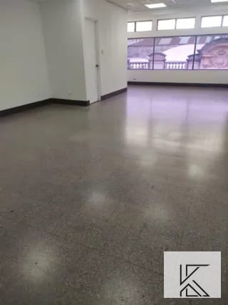 Locales Comerciales en prestigioso CC en zona 1 — Local en Alquiler en El Centro, Zona 1, Guatemala, Ciudad — miniatura 3 de 5