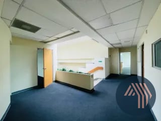 Alquiler de Amplia Oficina Penthouse 829MT2 - Murano, Zona 10 — Oficina en Alquiler en Murano Center, Zona 10, Guatemala, Ciudad — miniatura 4 de 16