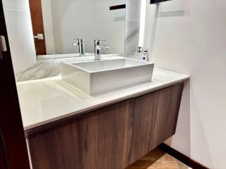 Apartamento en venta amueblado 3 dormitorios y cuarto de servicios, zona 10 — Apartamento en Venta en Zona 10, Guatemala, Ciudad — miniatura 10 de 14