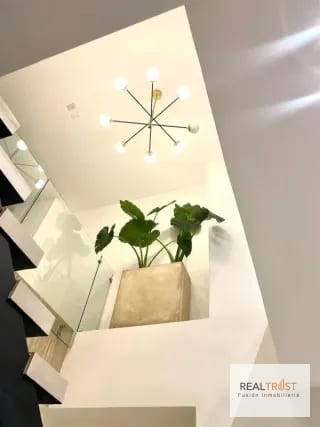 Loft en Renta Edificio Aoki Zona 14 — Apartamento en Alquiler en AOKI, Zona 14, Guatemala, Ciudad — miniatura 10 de 17