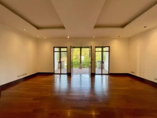 Apartamento Amplio Renta Muxb al Condominio Albereda de la Española 300 MTS2~3 Dormitorios , Sala Familiar ~ Dormitorio de Servicio 2 Parqueos $2,500 + Iva (no Se Aceptan Mascotas) — Apartamento en Alquiler en Muxbal, Guatemala, Ciudad — miniatura 2 de 12