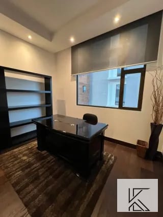 Lujoso y elegante apartamento en Edificio Echo zona 14 — Edificio en Alquiler en Echo, Zona 14, Guatemala, Ciudad — miniatura 5 de 16