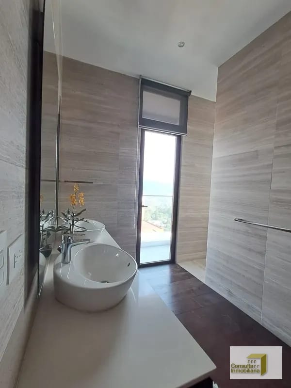 Zona 14 / Echo / Amueblado — Apartamento en Alquiler en Zona 14, Guatemala, Ciudad — foto 6 de 14