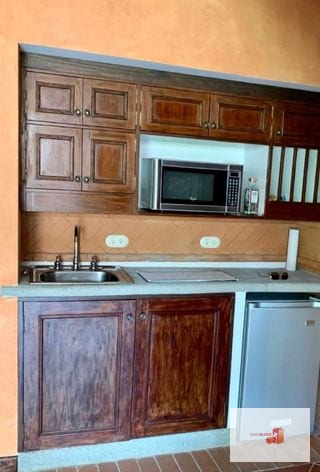 Casita en Antigua / amueblada — Casa en Alquiler en Antigua, Sacatepéquez — miniatura 8 de 17