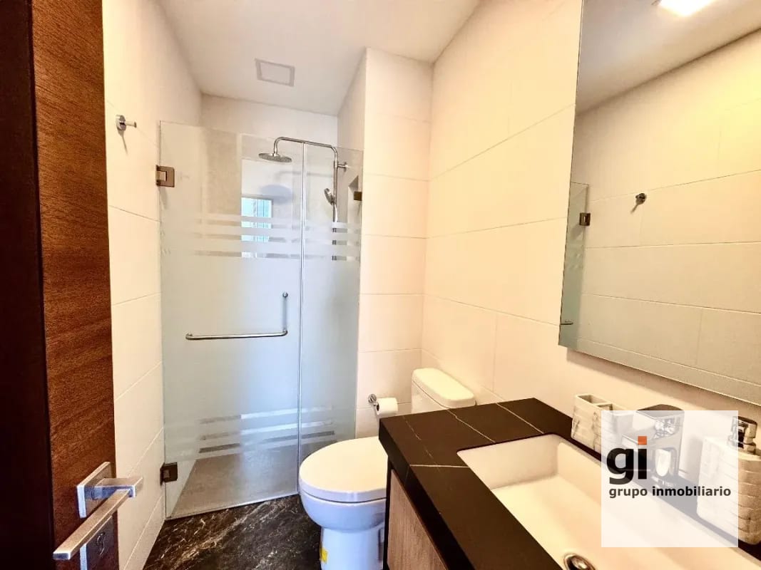 Apartamento en Renta en Zona 10 con Espacios Amplios y Funcionales + Amenidades Exclusivas — Apartamento en Alquiler en Zona 10, Guatemala, Ciudad — foto 14 de 17