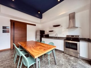 Apartamento en Renta en Zona 10 con Espacios Amplios y Funcionales + Amenidades Exclusivas — Apartamento en Alquiler en Zona 10, Guatemala, Ciudad — miniatura 5 de 17