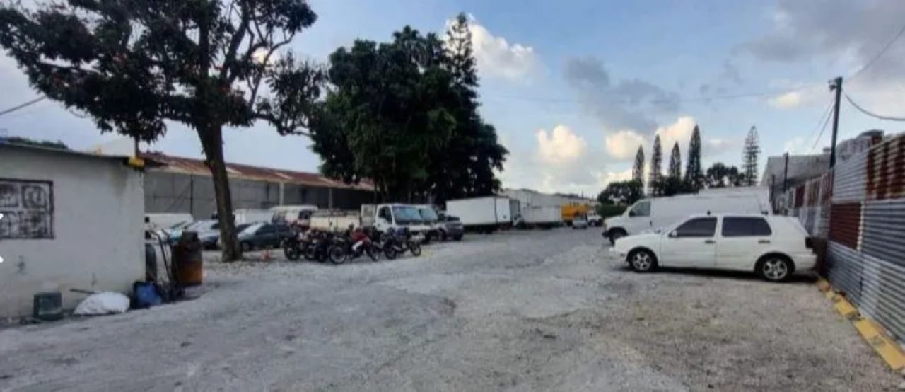 Venta de Terreno zona 12, a pocos metros Av. Petapa 4,989 Vrs2 — Terreno en Venta en Zona 12, Guatemala, Ciudad — foto 1 de 4