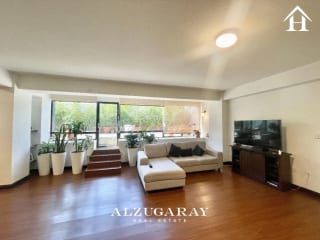 Apto Amplio Balcón 3 Hab. / Edif. Zona 16 — Apartamento en Venta en Zona 16, Guatemala, Ciudad — miniatura 1 de 10