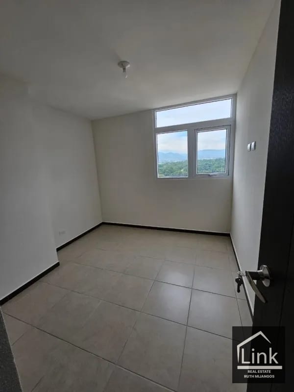 Apartamento en Venta zona 11 PARQUE SAN JORGE — Apartamento en Venta en Parque San Jorge, Zona 11, Guatemala, Ciudad — foto 12 de 13