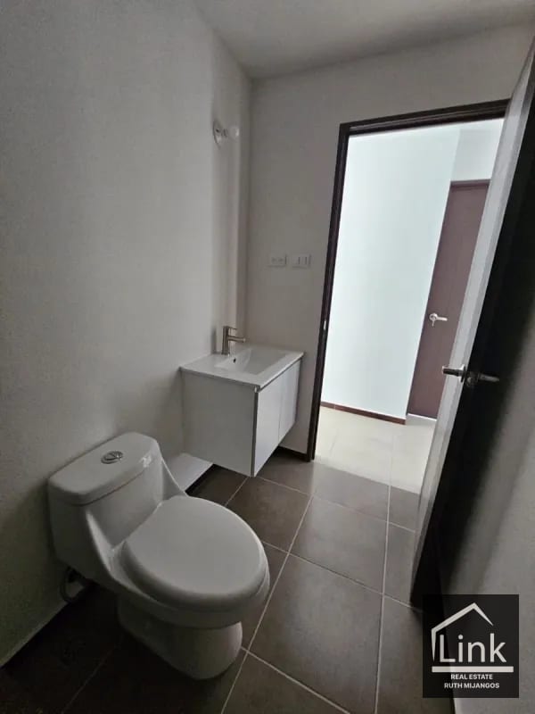 Apartamento en Venta zona 11 PARQUE SAN JORGE — Apartamento en Venta en Parque San Jorge, Zona 11, Guatemala, Ciudad — foto 9 de 13