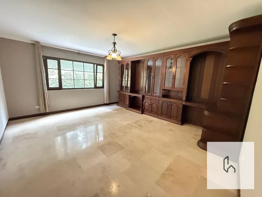 Amplia Casa en Venta en Muxbal — Casa en Venta en Muxbal, Guatemala, Ciudad — foto 5 de 12