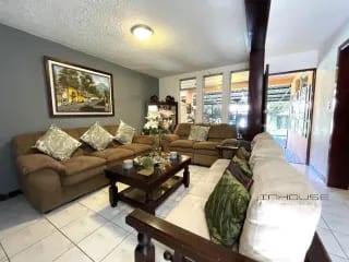 Casa en Venta Sacatepequez, los Alpes — Casa en Venta en San Lucas Sacatepéquez, Sacatepéquez — miniatura 1 de 11