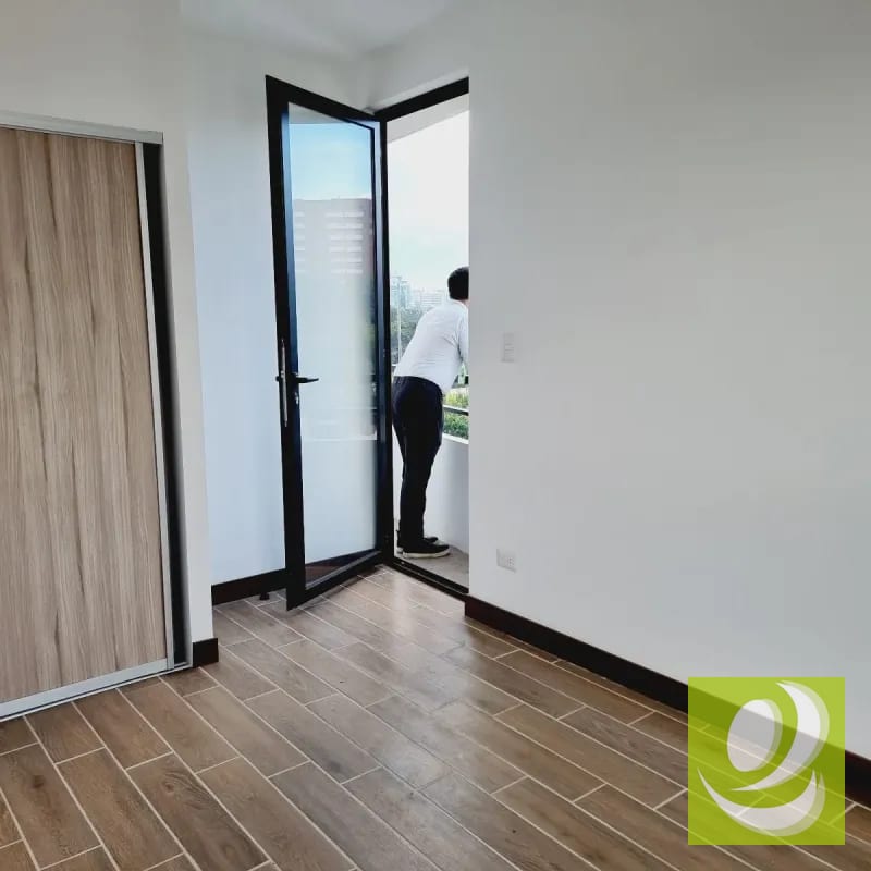 Apartamento en Venta Zona 14 — Apartamento en Venta en Vila Catorce, Zona 14, Guatemala, Ciudad — foto 1 de 9