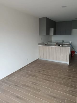 Se renta apartamento, 3 hab, Parque 14, $1300 — Apartamento en Alquiler en Parque 14, Zona 14, Guatemala, Ciudad — miniatura 10 de 10