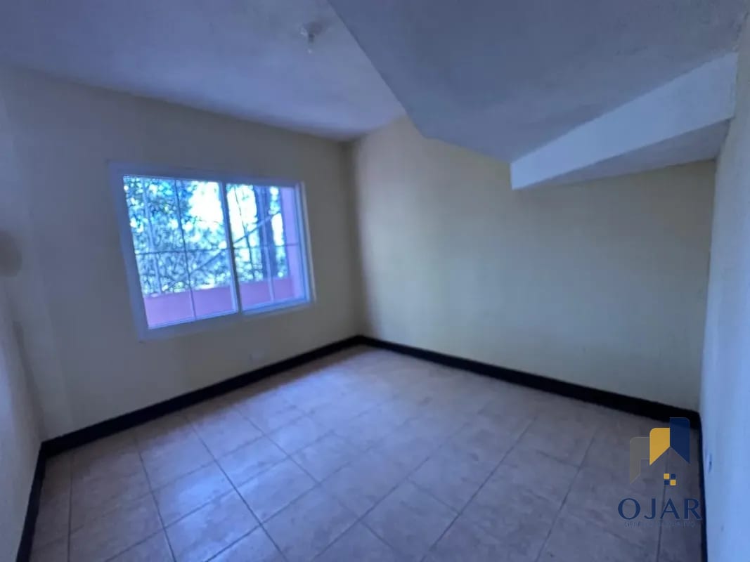 Casa en Venta en Fraijanes, Dentro de Garita, KM 27 — Casa en Venta en Carretera a El Salvador, Guatemala, Ciudad — foto 5 de 12