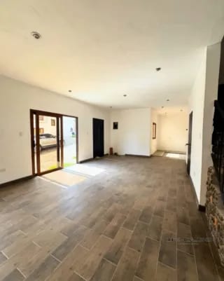 Casas en Venta en Antigua San Pedro las Huertas — Casa en Venta en Antigua, Sacatepéquez — miniatura 3 de 9