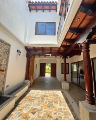 Casa en Venta en Antigua, Antigua Gardens — Casa en Venta en Antigua, Sacatepéquez — miniatura 5 de 10