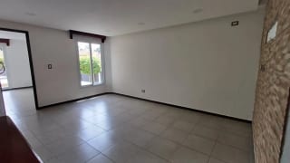 Casa en Venta - Cumbres de la Arboleda Km 21.5 — Casa en Venta en Cumbres de La Arboleda, Carretera a El Salvador, Guatemala, Ciudad — miniatura 7 de 12