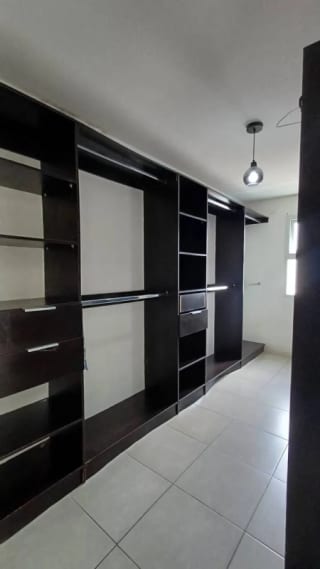 Casa en Venta - Cumbres de la Arboleda Km 21.5 — Casa en Venta en Cumbres de La Arboleda, Carretera a El Salvador, Guatemala, Ciudad — miniatura 5 de 12