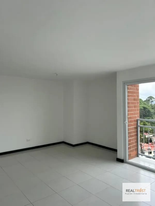 Apartamento en renta San Mateo zona 7 — Apartamento en Alquiler en Zona 7, Guatemala, Ciudad — foto 10 de 14