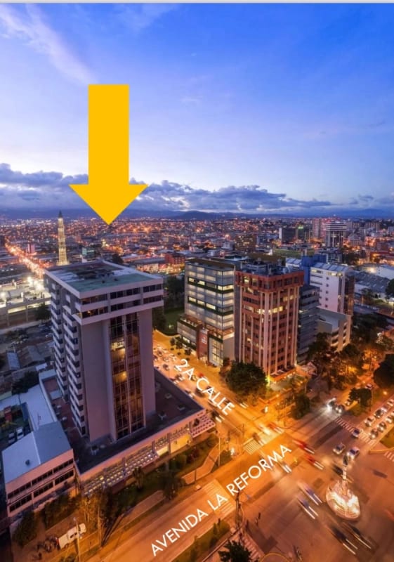 Espacio comercial en renta en Edificio El Cortijo — Oficina en Alquiler en Zona 9, Guatemala, Ciudad — foto 1 de 2