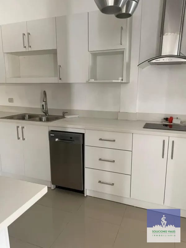 Vendo Casa con Apartamento en Colinas de Andalucia Km.16.5 — Casa en Venta en Carretera a El Salvador, Guatemala, Ciudad — foto 8 de 15
