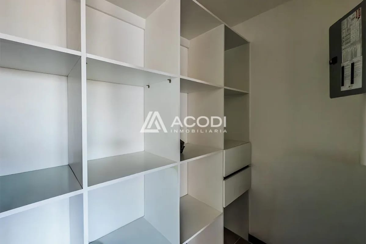 Apartamento en La Villa, Zona 14 — Apartamento en Alquiler en Zona 14, Guatemala, Ciudad — foto 4 de 8