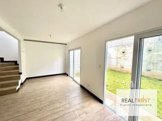 Linda casa en venta para estrenar en Bosques de Santa Elena. — Casa en Venta en Carretera a El Salvador, Guatemala, Ciudad — miniatura 16 de 16